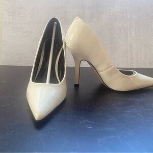 NIB - Elegant Ivory High Heels